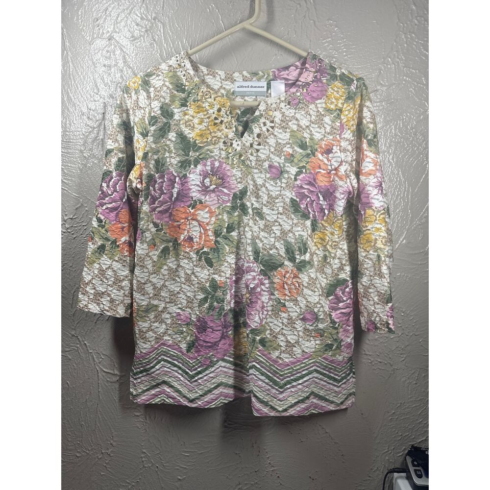 Alfred Dunner Top Floral Lined Studded Neckline 3/4 Sleeve Shirt Petite Size PS‎